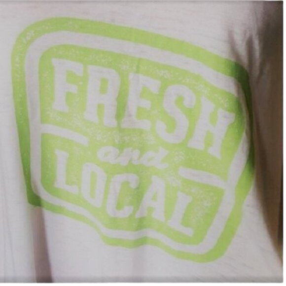 2/$40 Graphic tee tank sustainable brand Threads 4 Thought "Fresh & local" - Picture 5 of 7